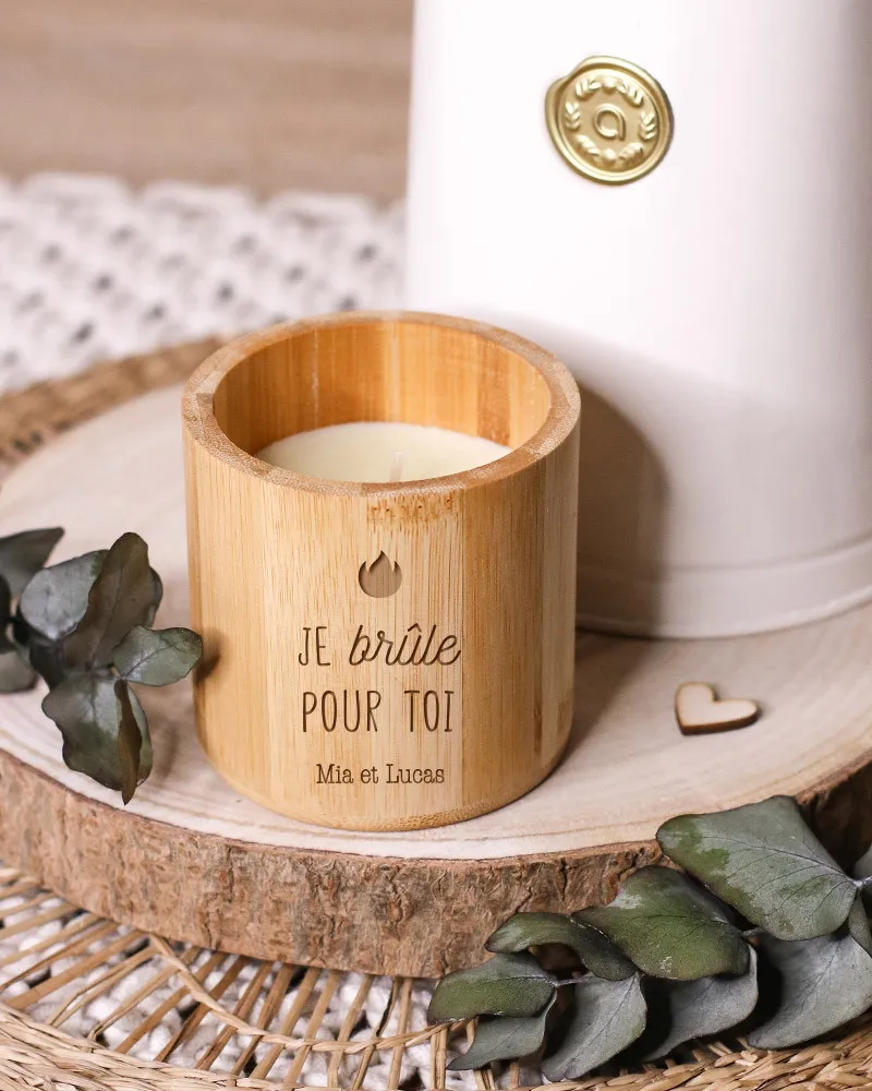 Bougie bambou avec message personnalisé - Je brûle pour toi