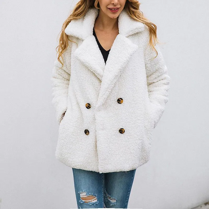 Manteau de fourrure effet peluche