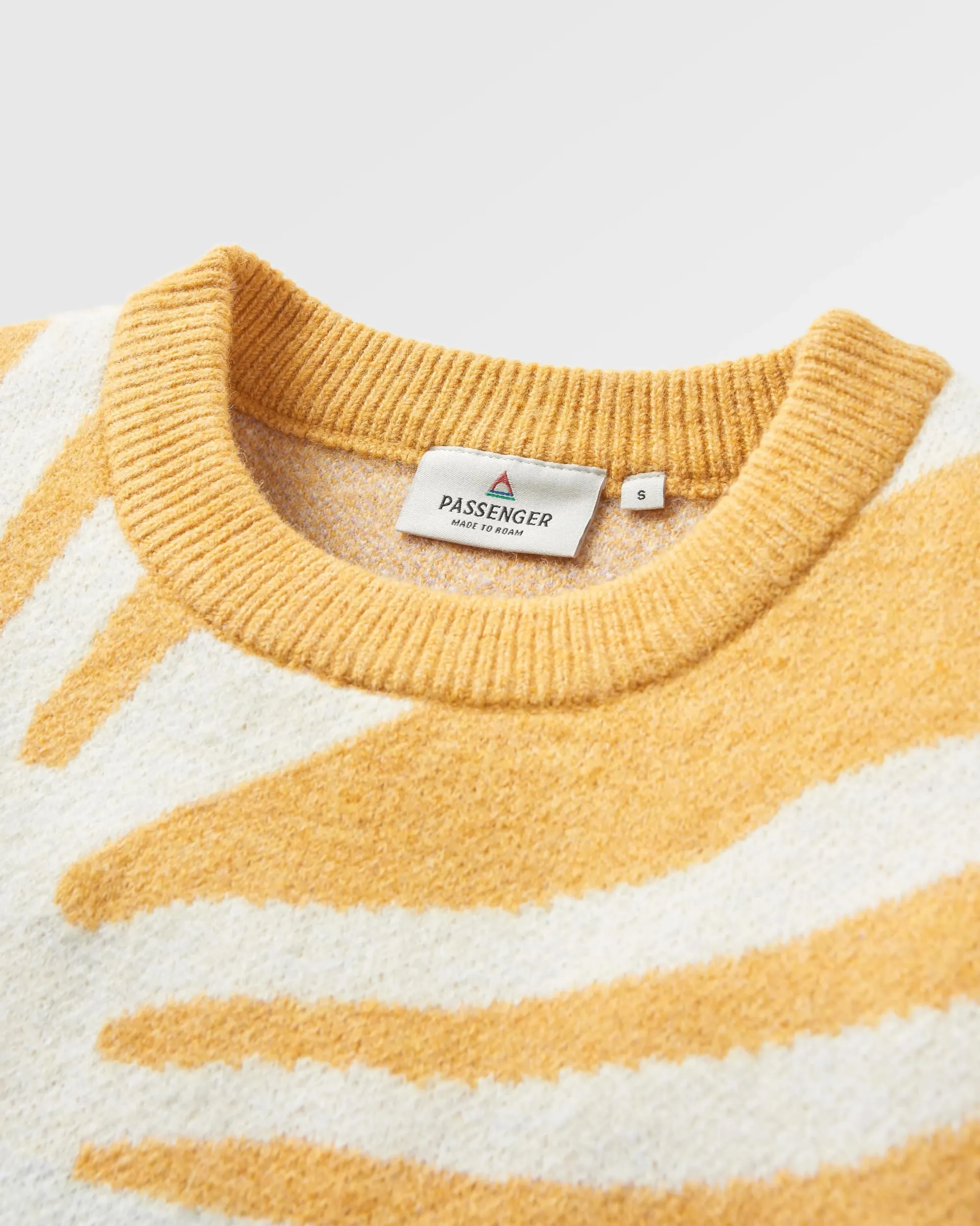 Pull Sunsets Recycled Oversized Knitted Jumper - Marshmallow