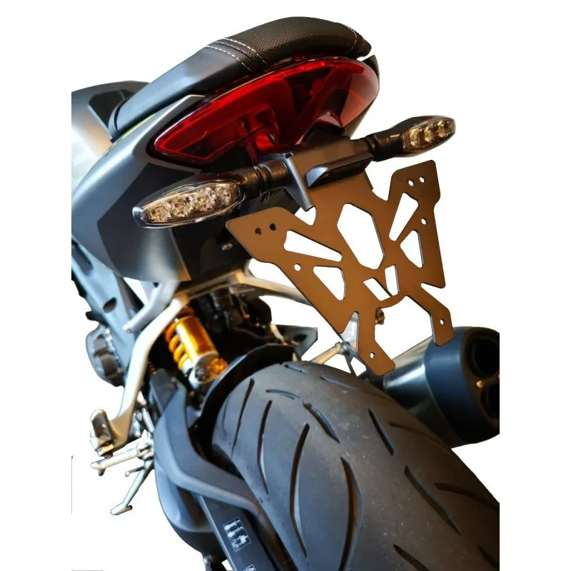 Support de plaque Triumph Speed Triple 1200 RS - piecemotoquad.fr